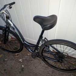 TREK 7200