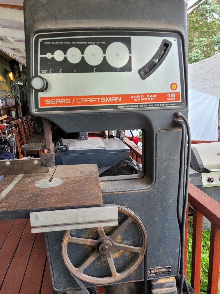 Sears/ Craftsman 12 Inch Band Saw for Sale in Puyallup, WA OfferUp