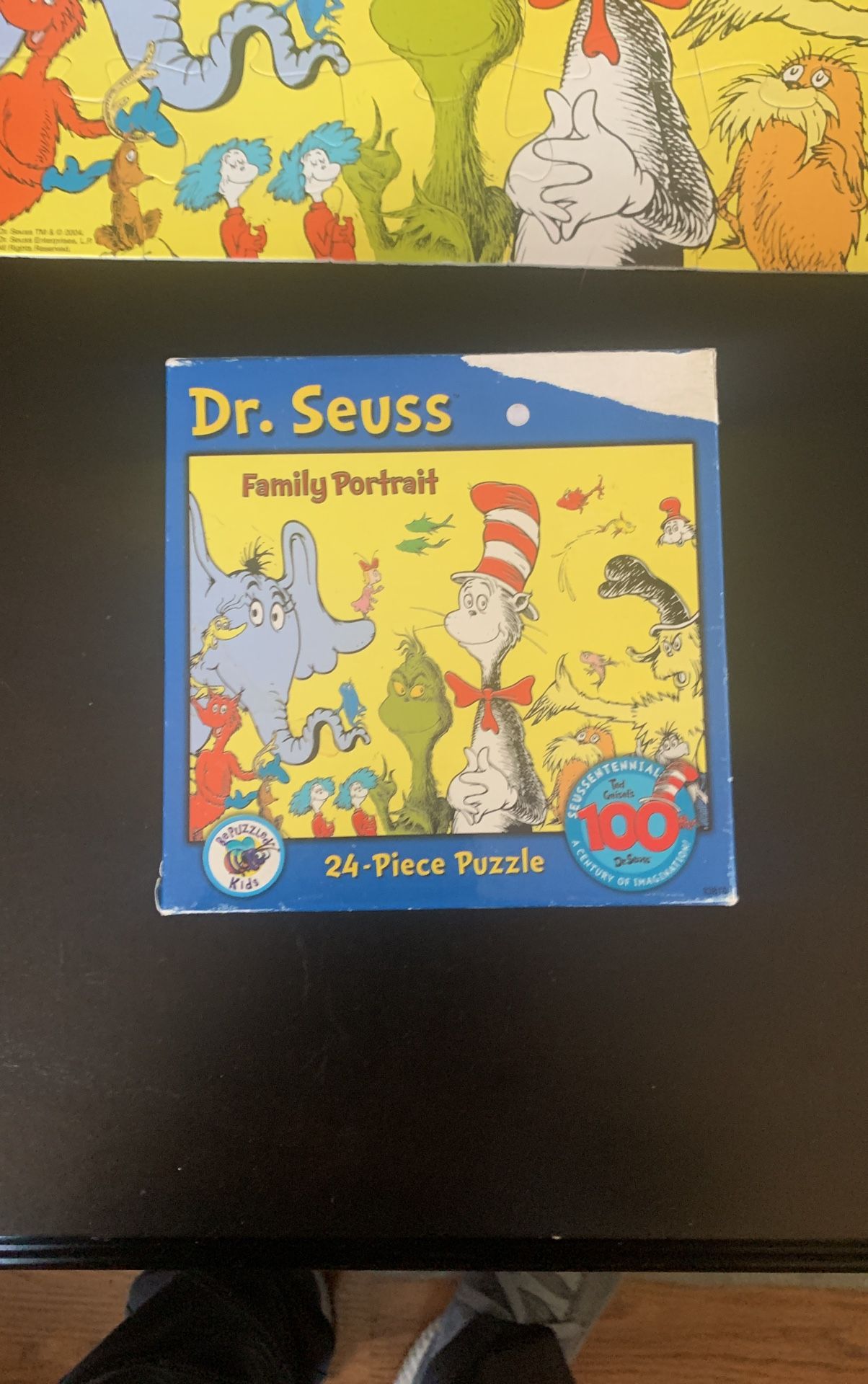 Dr. Suess Family Portrait Puzzle 2004 24 Pieces