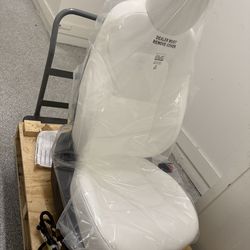 Model Y passenger seat