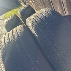 4 Tire Set With Rims 