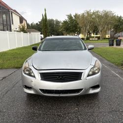 2011 Infiniti G37