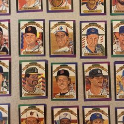 Few Hundred Donruss Base Ball Cards