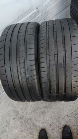 Par de llantas michelín Pilot super Sport runflat p 245/40/ZR/18 93Y 80% de vida