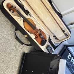 New Barely Used Violin Kit With Music Stand