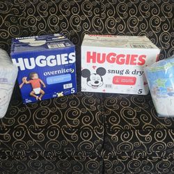 Huggies Diapers Size 5