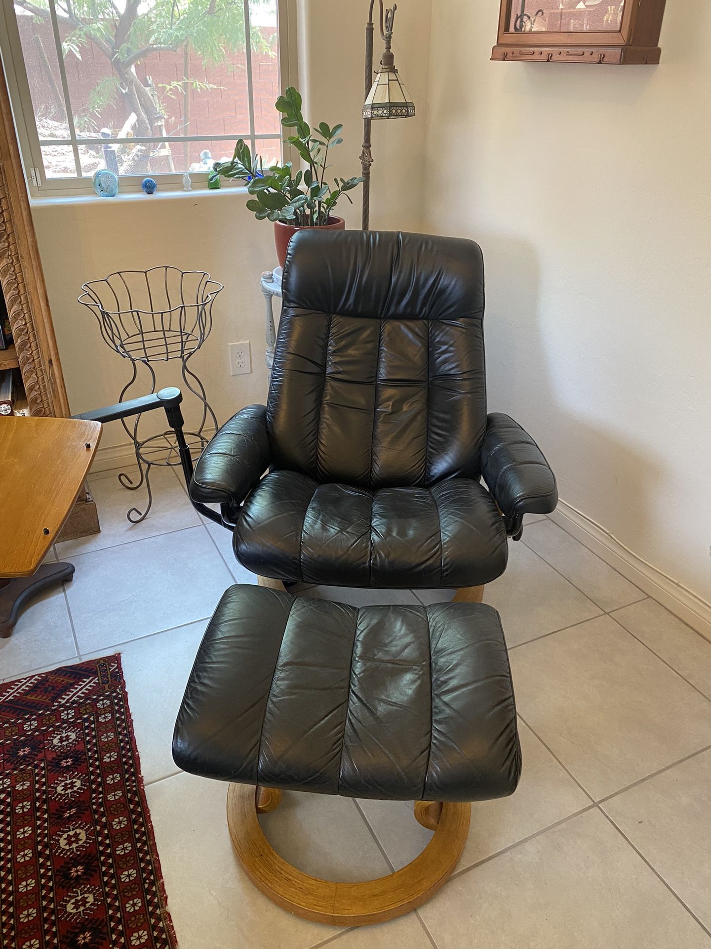 Ekornes Stressless Chair Black