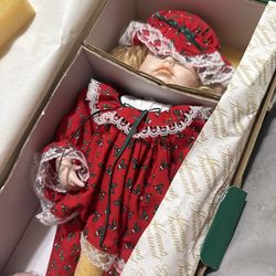 Vintage Porcelain Doll “Moments Treasured” w/ Certificate Holiday Collectible