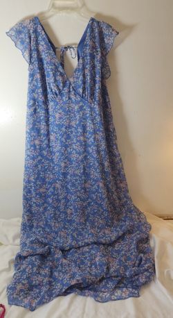 Blue Floral Maxi Dress with Ruffle Hem