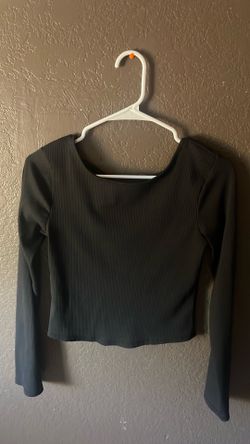 Black long sleeve with open back