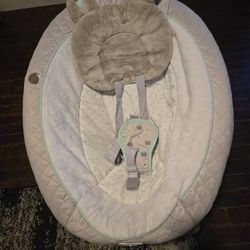 Graco Soothe My Way Baby Swing !