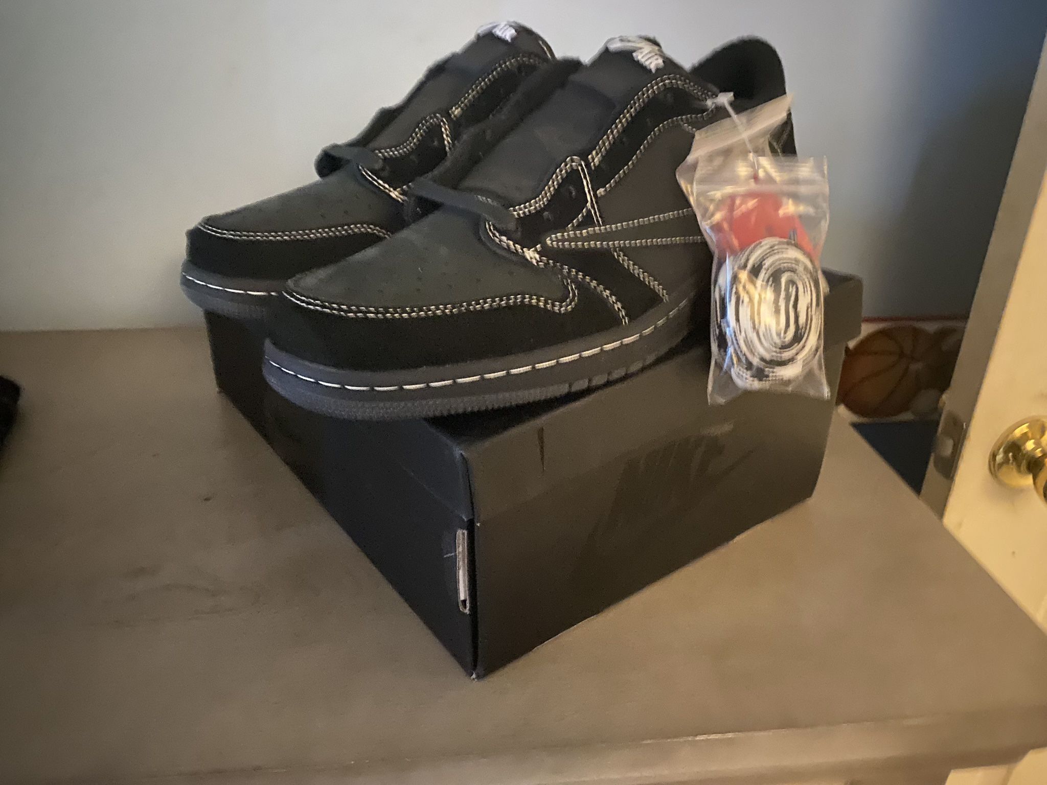 Travis Scott Phantoms Size 13