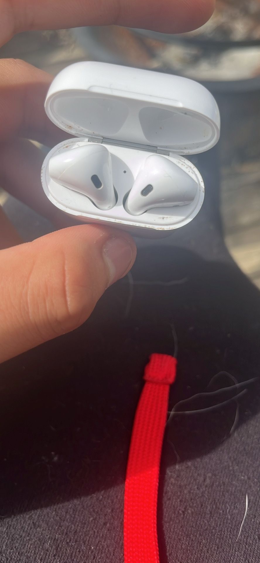AirPods