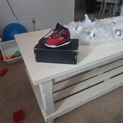 Jordan Spizike ( Size 4c)