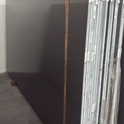 Calzada Black Quartz Slabs – Polished Finish