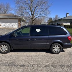 2007 Chrysler Town & Country