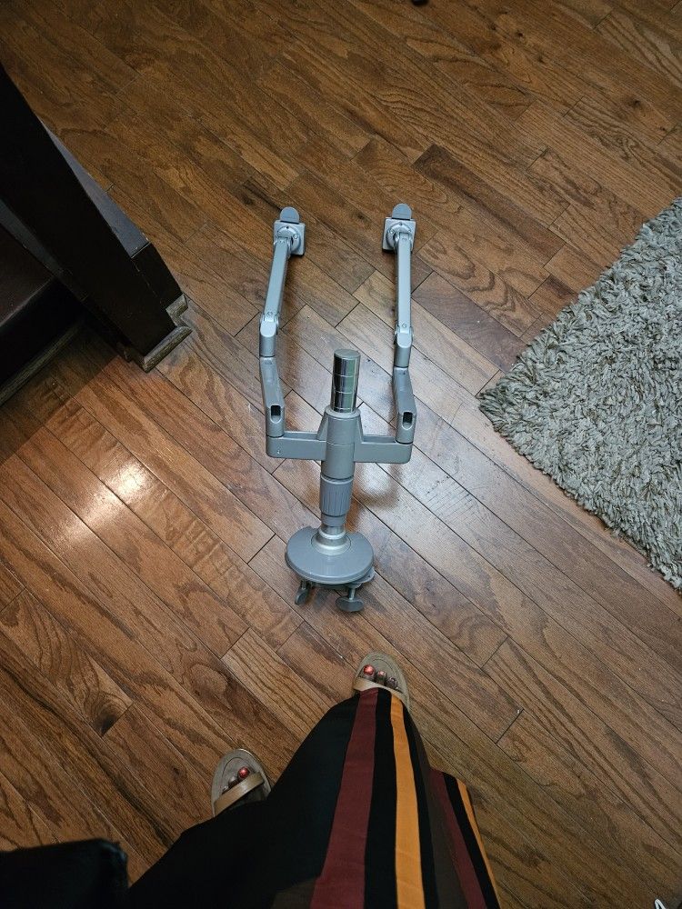 Dual Monitor Stand