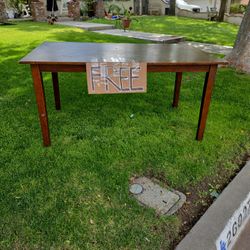 Free Dining Table