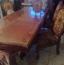 Dining table