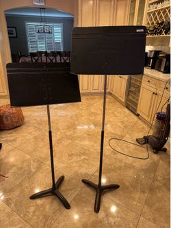 2 Manhasset Music Stands