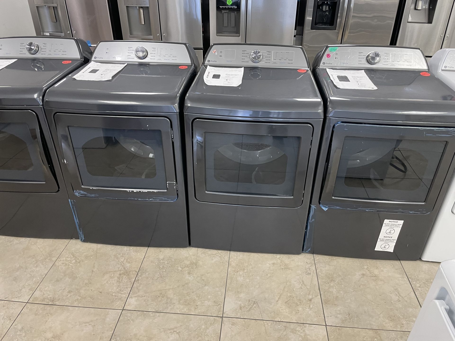 GE Profile 7.4 cu.f Dryer gas Diamond Gray 1 Year Warranty