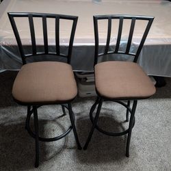 2 Swivel Bar Stools 