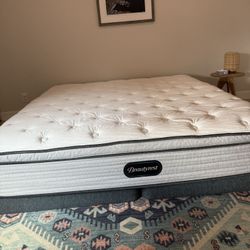 King Beautyrest 12” Mattress + Decorative Box Springs – Like New!