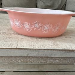 Vintage Pyrex Dish 