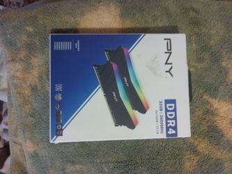 PNY DDR4 32GB 3600MHz RGB RAM Kit
