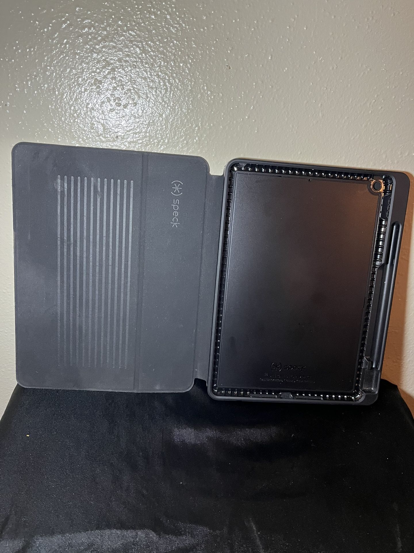 Specks iPad Case Or Tablet case 