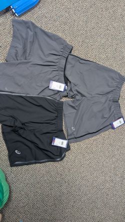 New with tags Asics men's shorts size medium