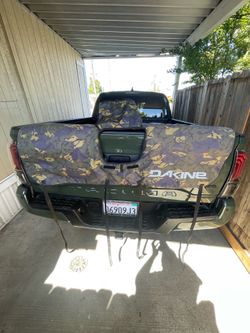 Midsize truck bed cover