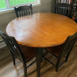 Solid Wood Dining Table w/ 4 Chairs 