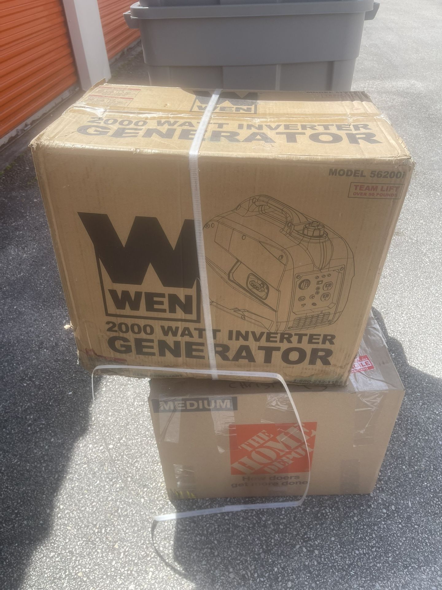 WEN 56200i Super Quiet 2000-Watt Portable Inverter Generator NEW