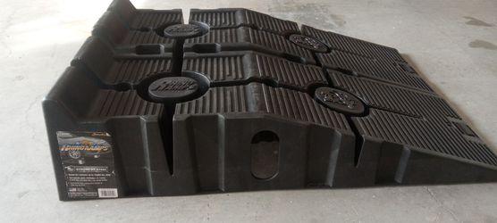 RhinoRamps Vehicle Ramps – 12,000 lb Capacity – New (Pair)