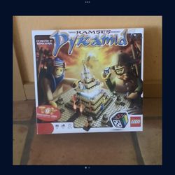 Lego  Pyramid Build & Play.   Games 