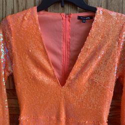 Fashion Nova Orange Sequins Dress 🥻