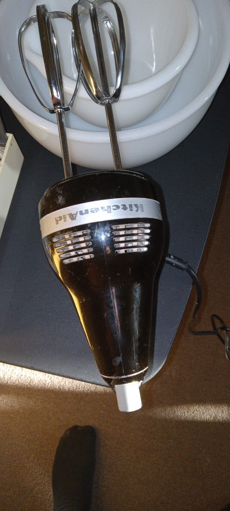 Kitchen Aid Hand Mixer