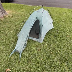 Backpacking tent