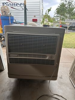 New Champion Window Cooler  2 Speed For 1600sq-ft