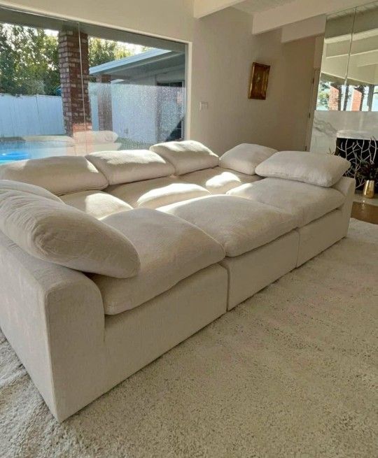 BIG BRAND NEW BEIGE SECTIONAL ALSO AVAILABLE IN GREY SAME DAY DELIVERY