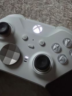 Xbox Elite Series 2 Core Controller
