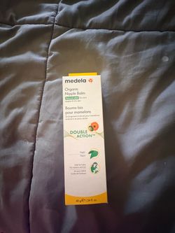 Breast feeding mom essentials