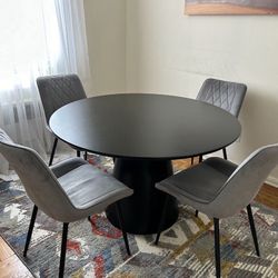 Edward Statement Pedestal Dining Table Set with 4 Luxury Velvet Upholstered Dining Chairs