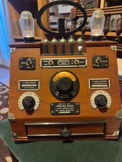 Spirit of St. Louis Collector Series Wireless Two-Valve Radio and Cassette Player