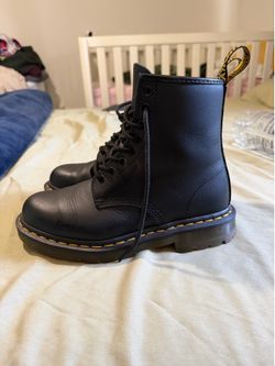 Dr Martens 1460
