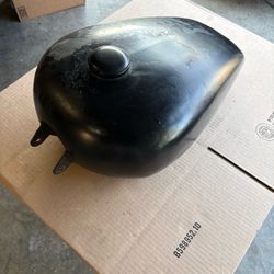 Harley sportster 4.5 gallon gas tank EFI fuel injection 07-22 parts