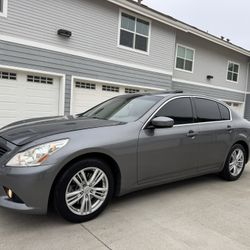 2011 Infiniti G25