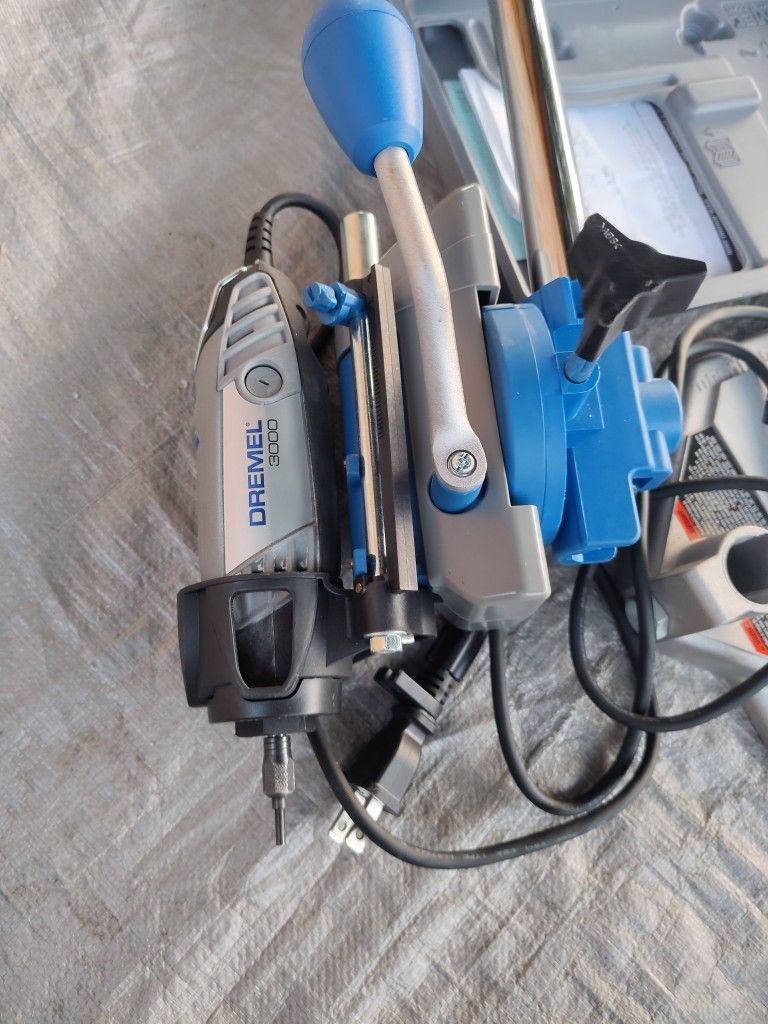Dremel 3000 with Platform Stand