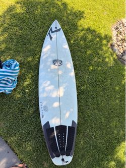 Rusty Surfboard- Great Conditions